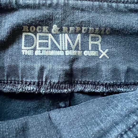 Rock & Republic Denim RX Pull-On Skinny Jean - Size 4 (28") - Picture 10 of 12